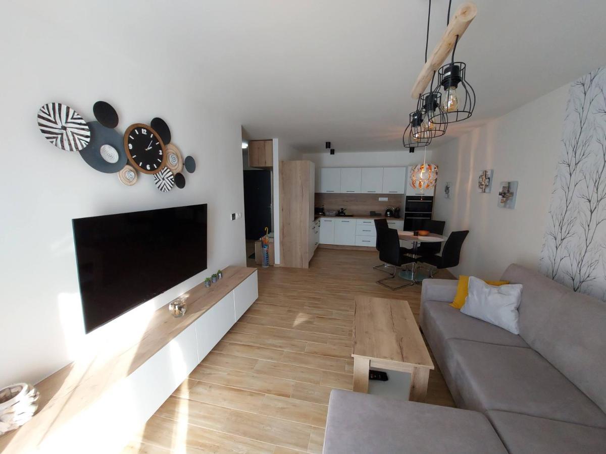 Апартаменти Apartman Filip - Pod Lesom Високі Татри Екстер'єр фото